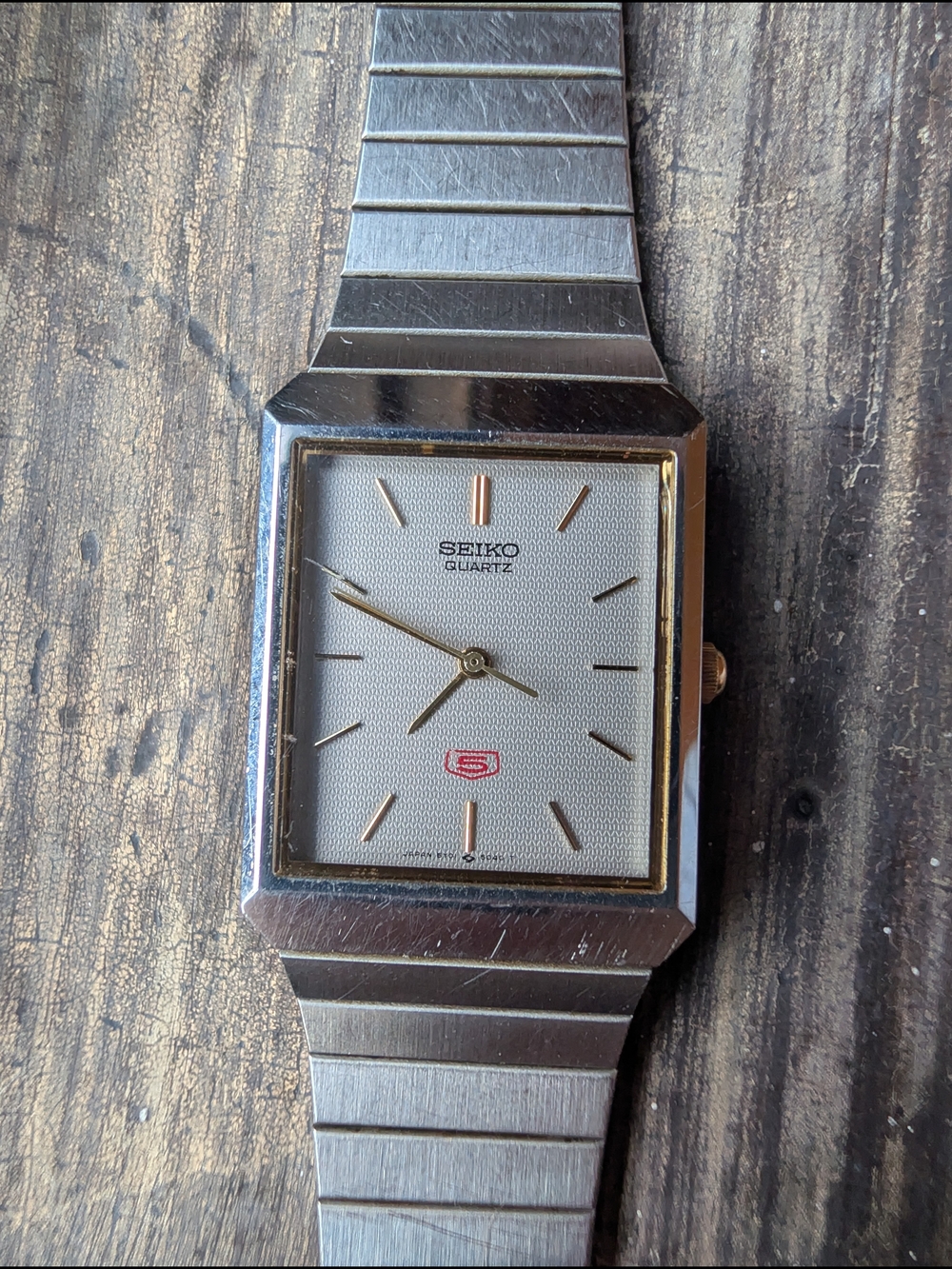 Seiko 5 Quartz Tank Watch Mens - Silver Dial Stainless Bracelet